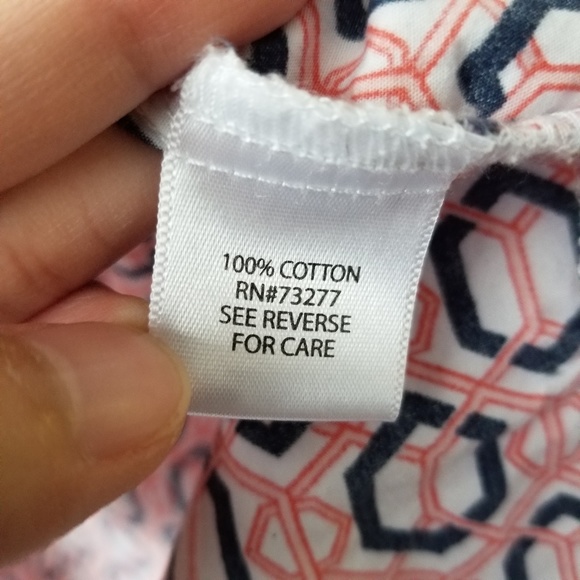 X CROFT & BARROW V NECK 3/4 SLEEVE PRINTED BLOUSE - Picture 5 of 6